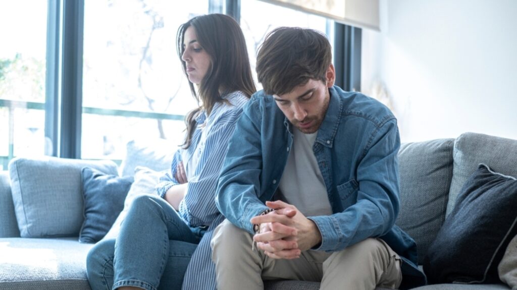 Dating coach shares 5 signs ‘they have mentally broken up with you and you are just an option’