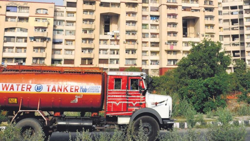 Demand for water tankers surges in Pune amid soaring temp