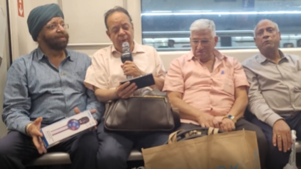 Desi ‘uncles’ turn metro into a retro karaoke lounge, viral video divides internet | Trending
