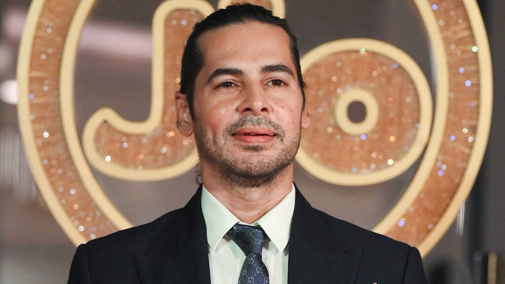 Dino Morea says ‘staying relevant’ in entertainment industry is tough, reveals he is ‘looking for great roles’ | Bollywood