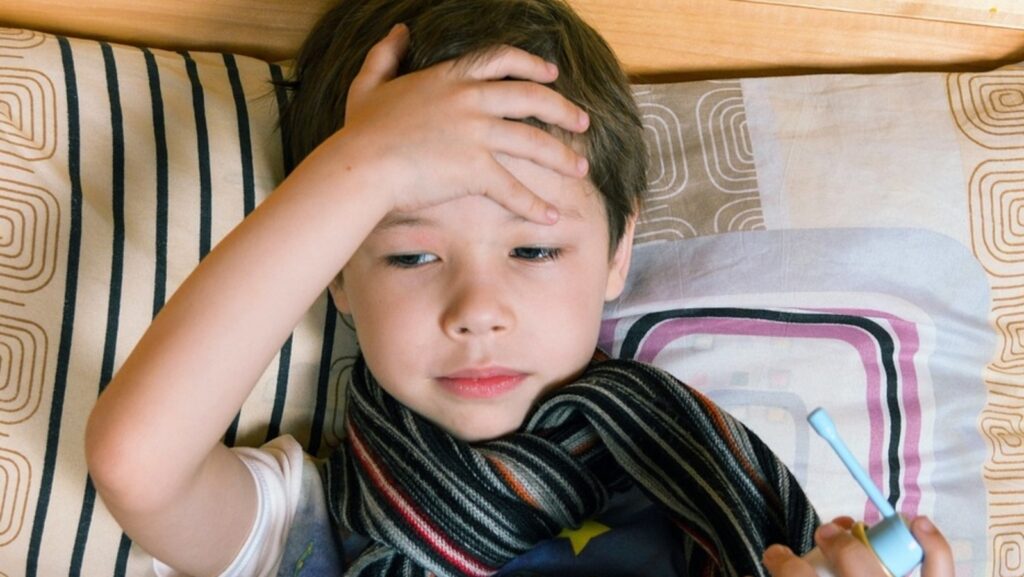 Doctor says these 7 subtle symptoms could be signs of cancer in children, parents watch out! | Health