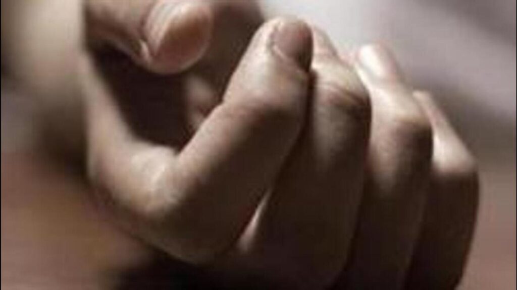 Elderly lawyer shoots himself dead in Kishtwar