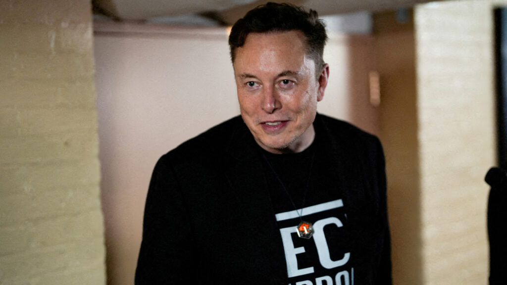 Elon Musk’s one-word reaction to post claiming X is ‘Number 1 news app in India’ | Trending