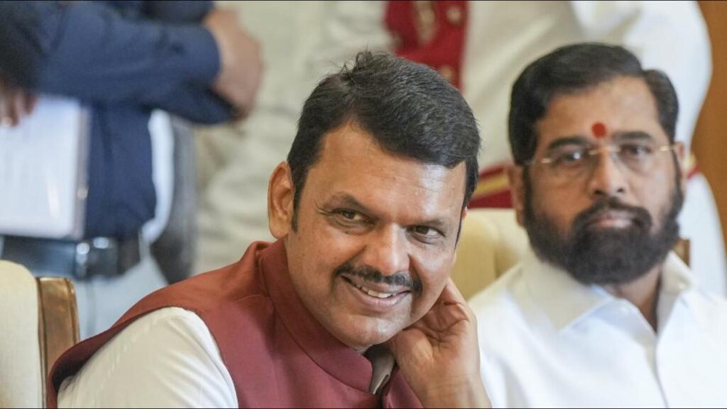 Fadnavis-Shinde duel on, as 500 of over 2K tourists return; another lot to fly back today | Mumbai news