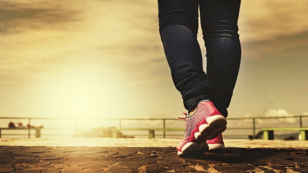 Fitness coach shares if 5K steps a day can help you lose weight: ‘It’s like running marathon with work boots’ | Health