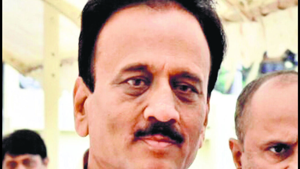 HC disposes petition against case transfer in Girish Mahajan extortion case | Mumbai news
