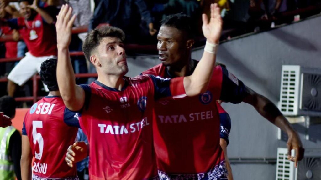 Hernandez’s late goal stuns Mohun Bagan | Football News