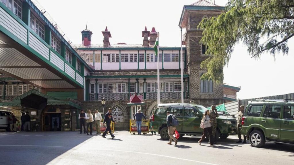 Himachal: Authorities on alert after bomb threats to offices of chief secy, Mandi DC