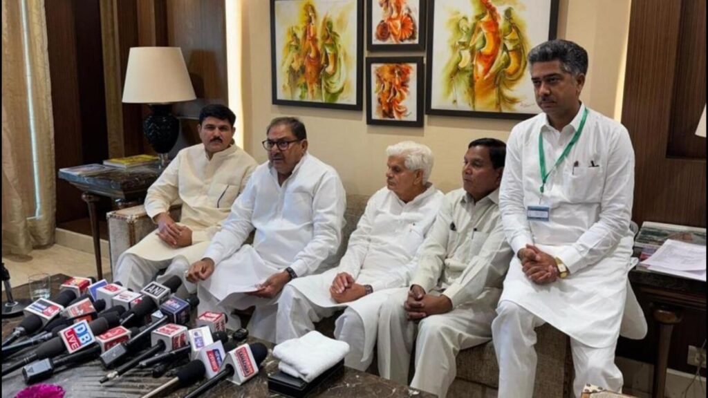 INLD to rebuild party structure across 8 Hry districts by April 25
