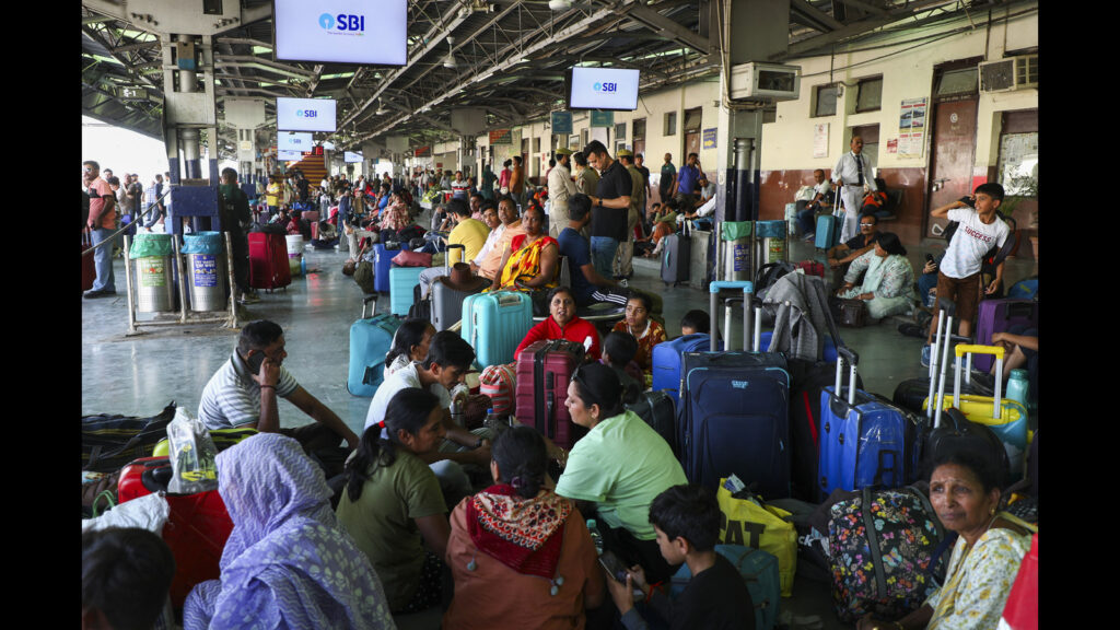 J&K: Railways introduce more trains from Katra to New Delhi to clear rush