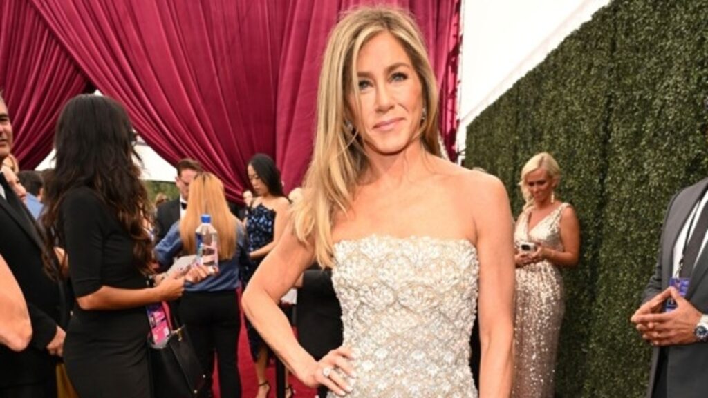 Jennifer Aniston opens up about her extreme fear of flying, reveals how she is letting go of her superstitions | Hollywood