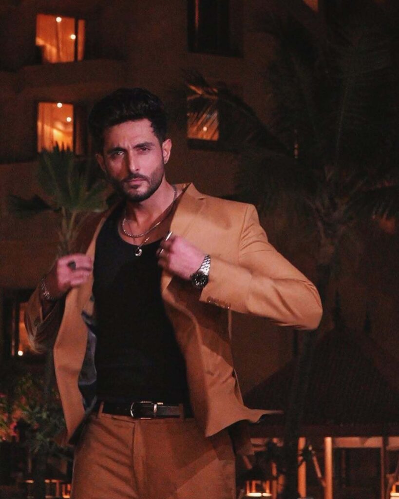 Khakee actor Aadil Zafar Khan says, There is a difference between content creators and actors, and it should be seen