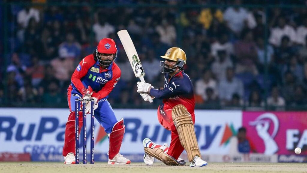 Krunal, Kohli help RCB upstage Capitals, top IPL table