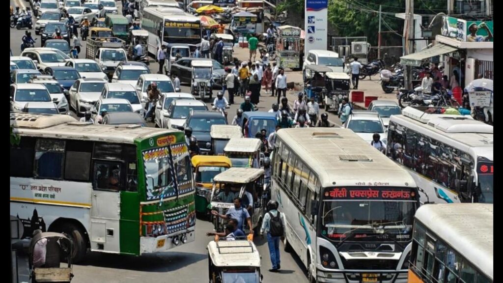 Lko: New traffic plan near HC backfires, triggers heavy jams