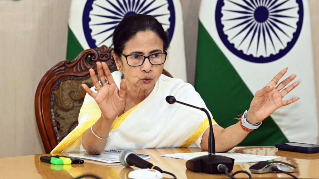 Mamata Banerjee slams BJP, RSS; accuses them of ‘playing divide and rule game’ | Latest News India