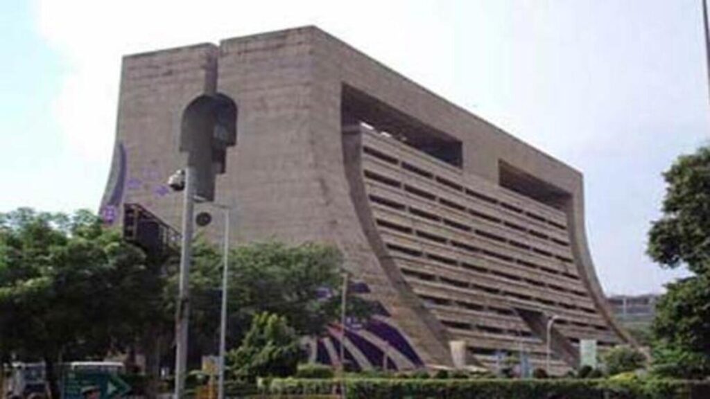 New NDMC control centre to be based on Surat model | Latest News Delhi