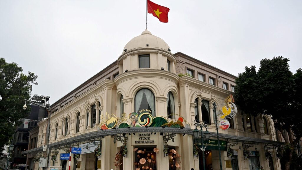 Number Theory: US-Vietnam circuit trade and tariff trouble