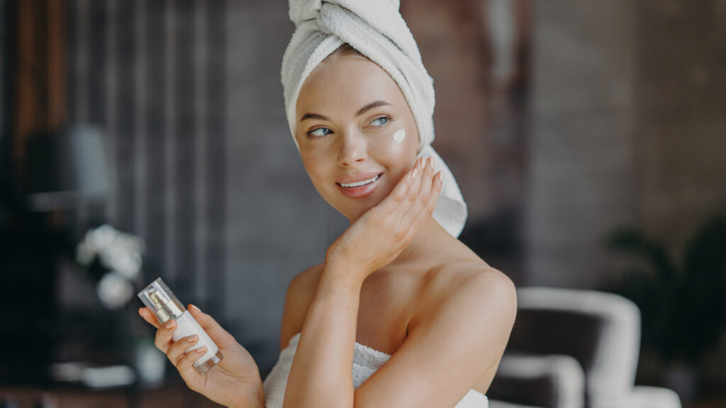 Olay Retinol 24 vs Neutrogena Retinol face cream: Know which one is better for wrinkles | Health