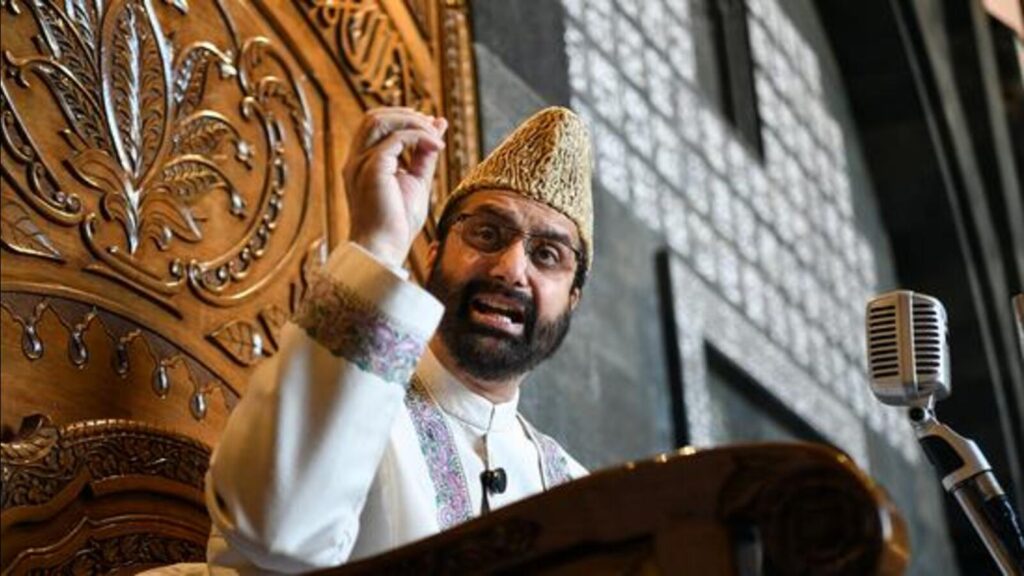 One-minute silence for Pahalgam terror attack victim’s observed at Kashmir’s Jamia Masjid