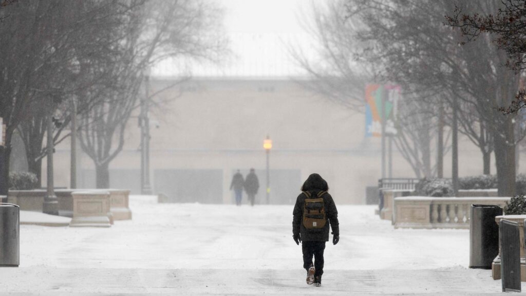 Polar Vortex collapse to bring back arctic blast into US; freezing temperatures, snowfall expected in These states