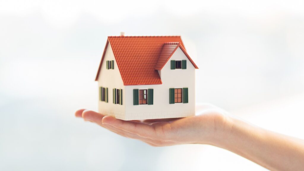 RBI cuts repo rate by 25 bps: EMIs to come down? How home loan buyers could benefit from it | Key points