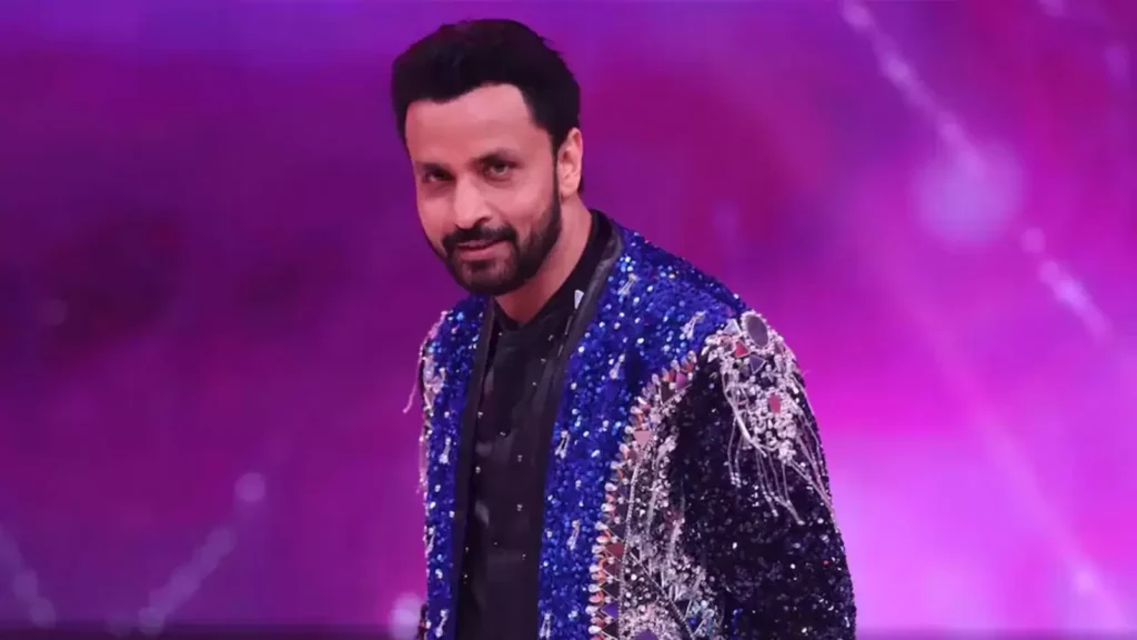 Rajiv Thakur reveals why he insists on 5-star stay, business class flights even when performing for free at events | Web Series