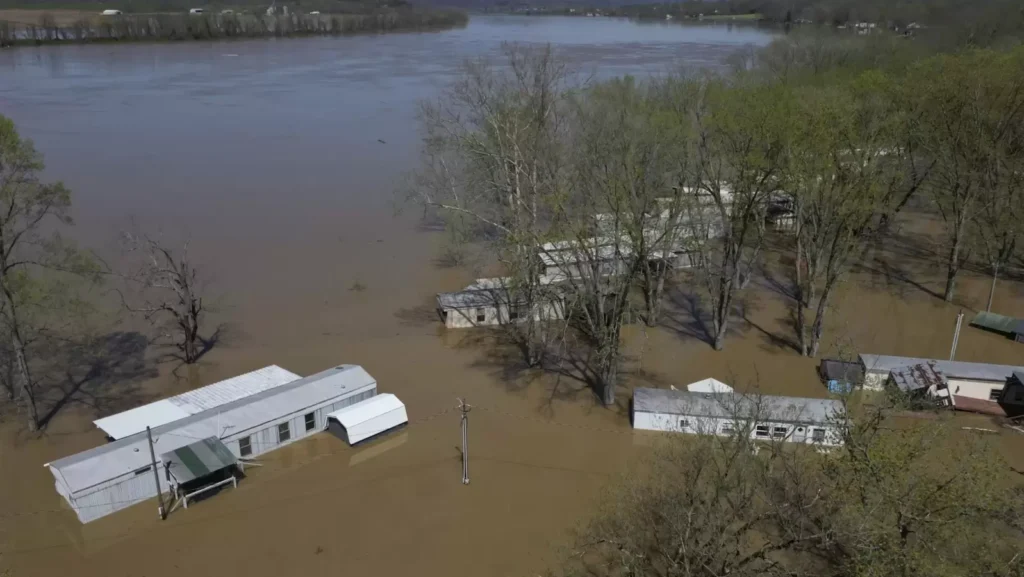 Rivers flood US’ southern and midwest towns, triggering tornadoes I Photos