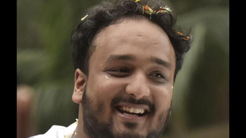 Sender was connected to VPN when he emailed Zeeshan Siddique: Police | Mumbai news