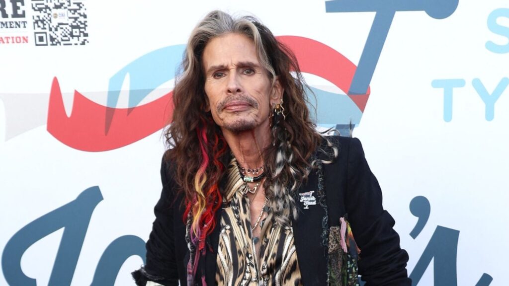 Shocking reason Aerosmith frontman Steven Tyler wrapped scarves around his mic during gigs, ‘He liked to hide his…’