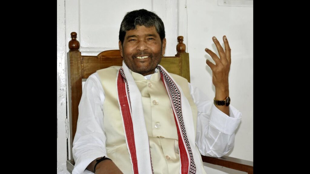 Sidelined RLJP chief Pashupati Paras quits NDA, says Laluji is an old friend