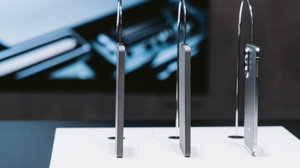 The ‘secret’ behind slim and light phones with huge batteries: Silicon Carbon batteries explained
