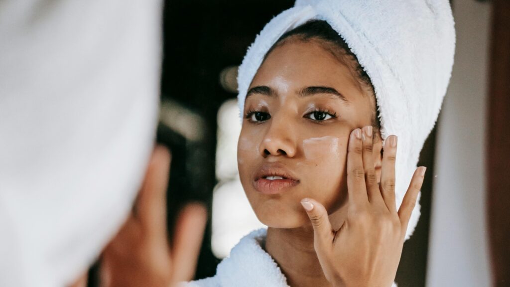 Too lazy for skincare? Expert’s 2-minute beauty routine may be a game-changer and help transform your skin in 2 months | Health