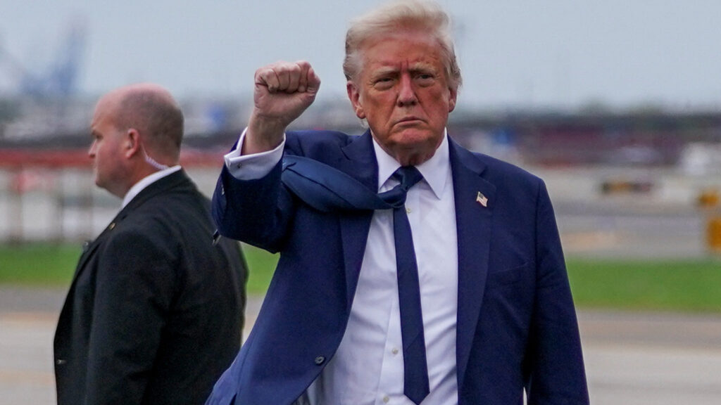 Trump suffers big blow, becomes first US president to get lowest 100-day approval rating in 80 years