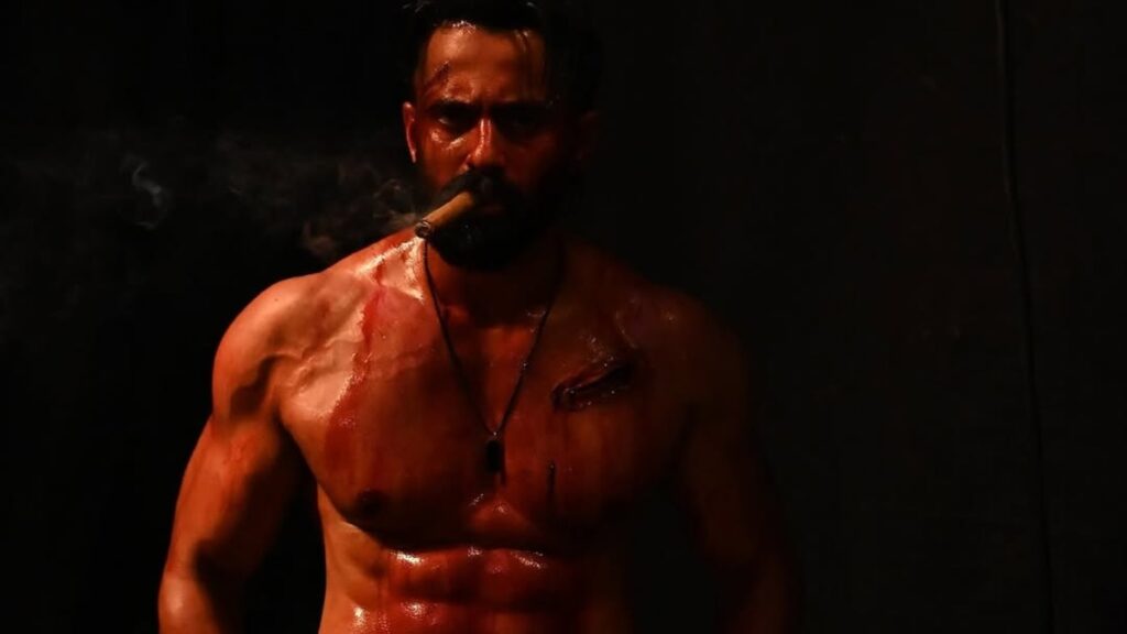 Unni Mukundan asks fans to make 6-pack abs like Marco rather than smoke to ‘feel man enough’