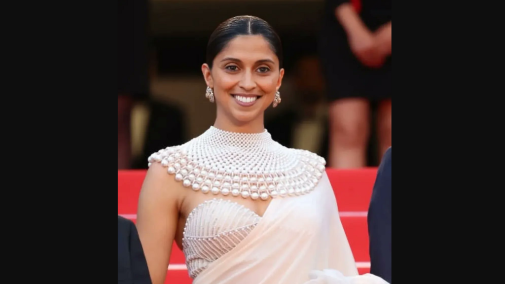 Usha Vance claps back at ‘blonde MAGA’ beauty stereotype with grace: ‘Look totally absurd’ | Trending