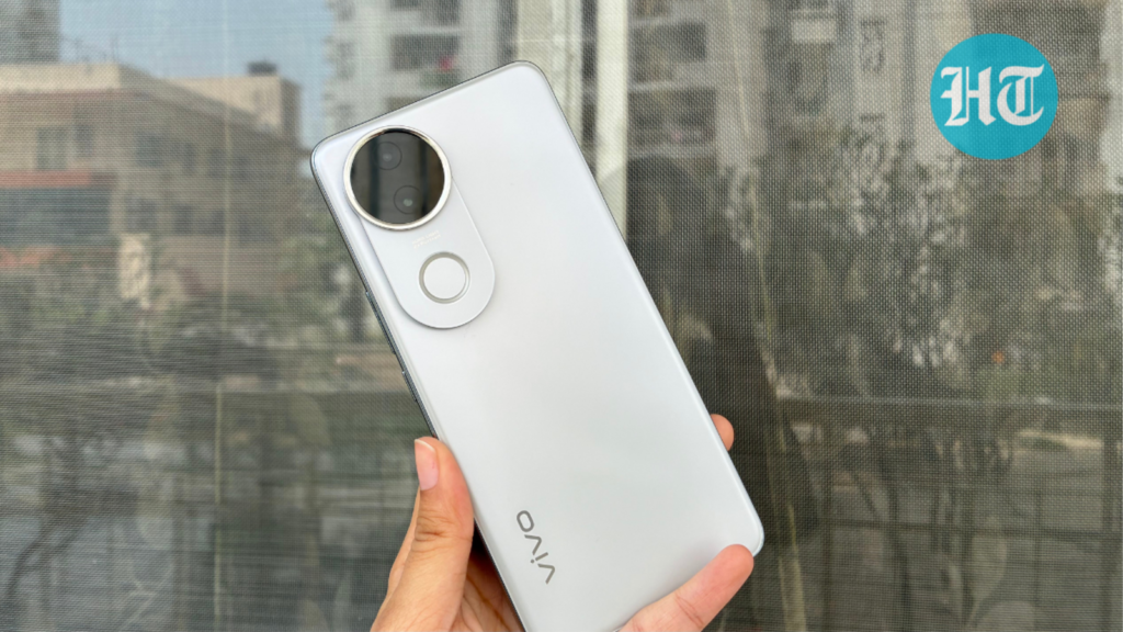 Vivo V50e first impression: A camera-centric mid-ranger with slight upgrades