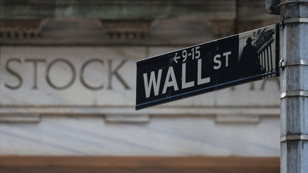 Wall Street recovers from Trump tariff shock, US stock market indices open higher