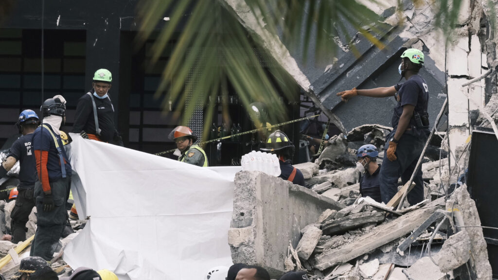 Zoe Saldaña, Cardi B and more celebs break silence on Dominican Republic roof collapse that killed at least 124 | Hollywood