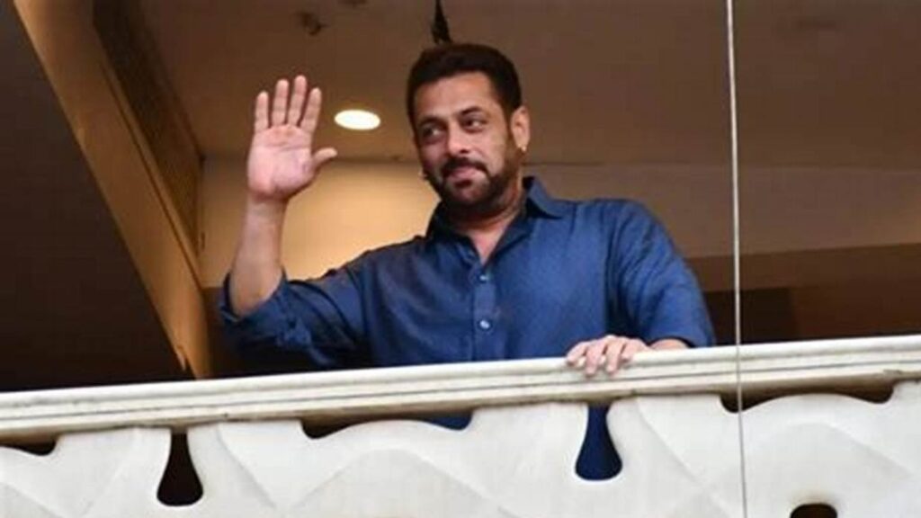 ‘Salman Khan felt like a monkey in a zoo’: Chetan Bhagat recalls superstar’s reaction to fans desperate for pics | Bollywood