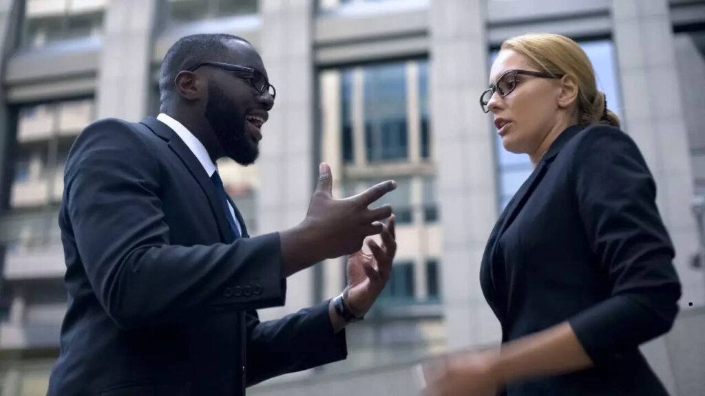 How to deal with people who disrespect you: Psychology tips