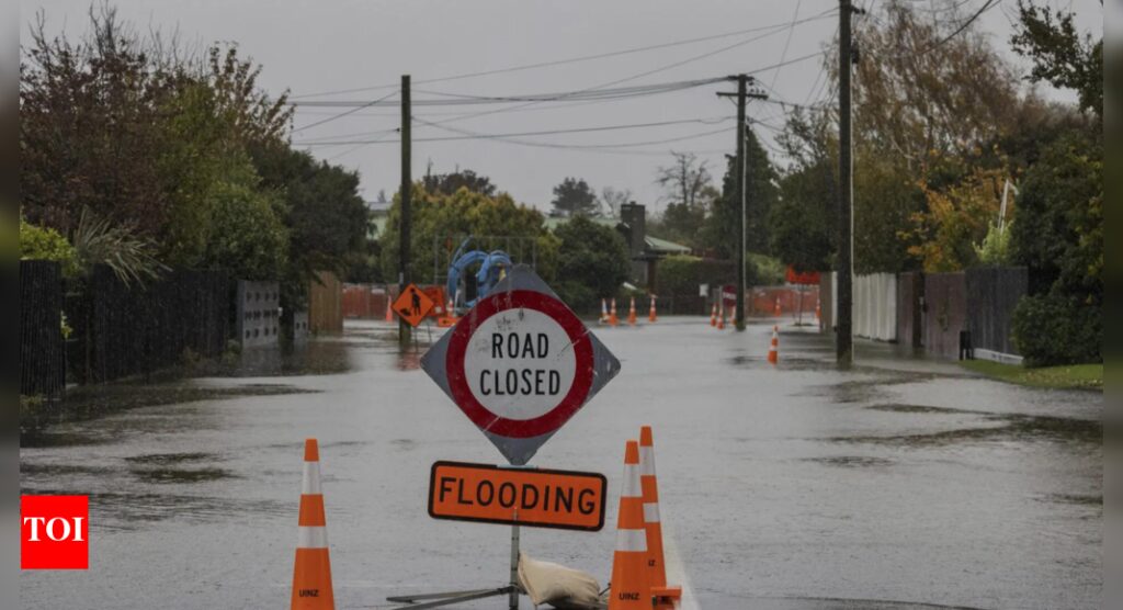 New Zealand hit by destructive winds, heavy rain and snow and high waves