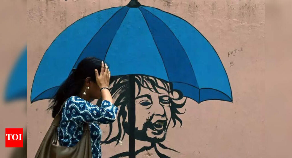 Delhi sees slight rise in mercury, more rain and winds in store | Delhi News