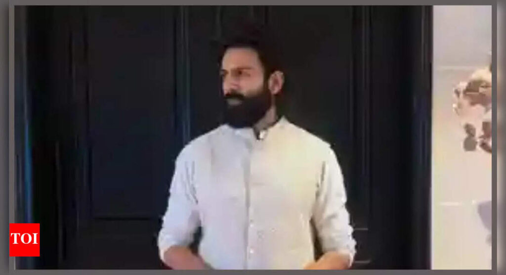 Kartik Aaryan nervously apologises to Prime Minister Narendra Modi during his speech: ‘… please forgive me’ – WATCH video |