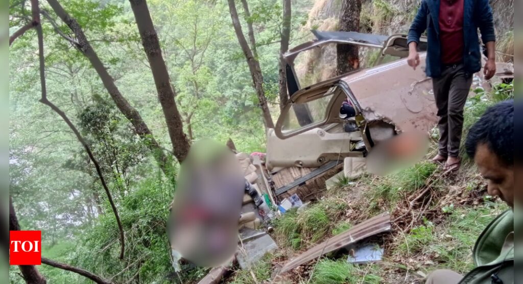 Uttarakhand Helicopter Crash: 6 Dead as Char Dham Pilgrims’ Chopper Goes Down Near Gangotri | Dehradun News