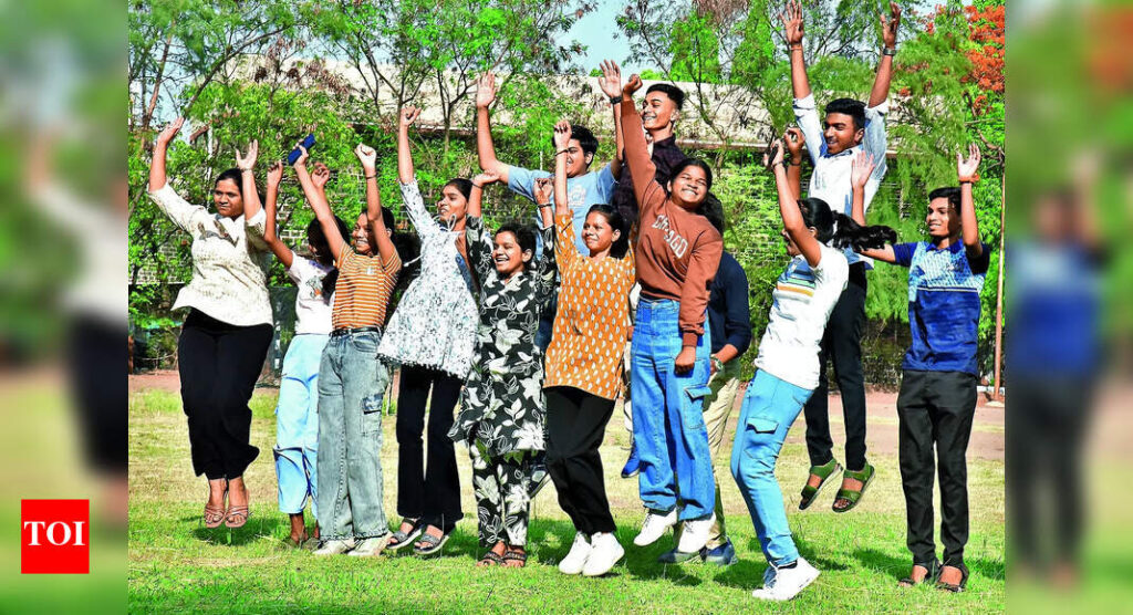 Kerala SSLC Results 2025 Announced: Pass percentage at 99.5%, Kannur emerges as top performing district, Details here