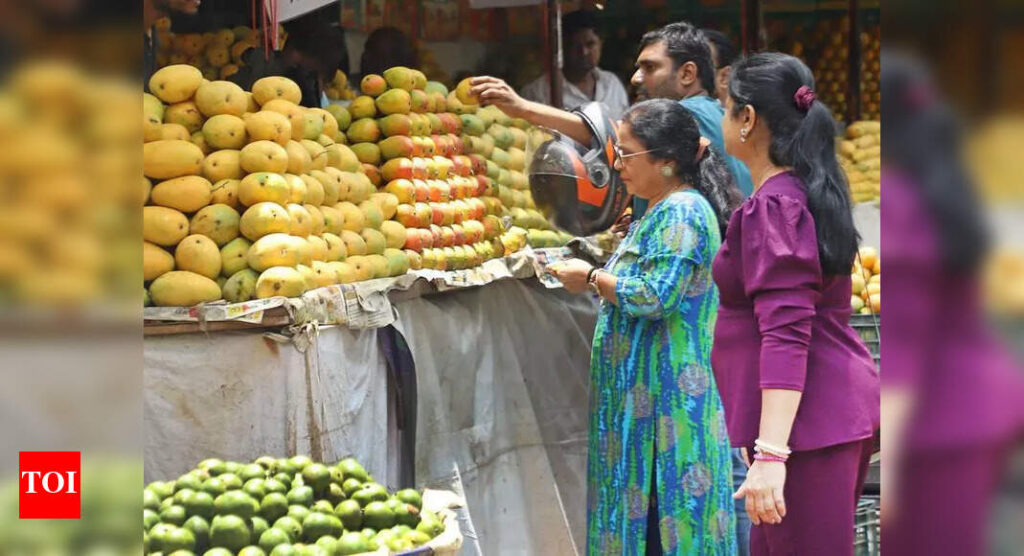 Mango market moves on in Bengaluru, but traders wait for better sales | Bengaluru News