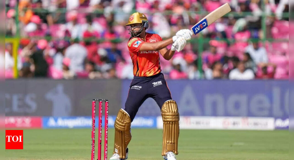 Shreyas Iyer fights through finger Injury, scores gritty 30 against Rajasthan Royals | Cricket News