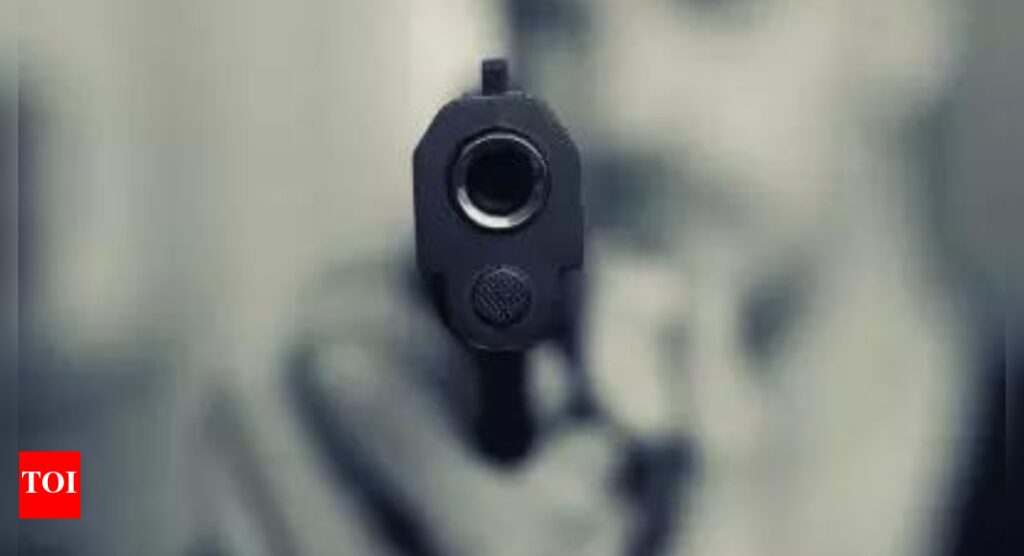 Delhi Police ASI allegedly shoots self at home with service pistol | Delhi News