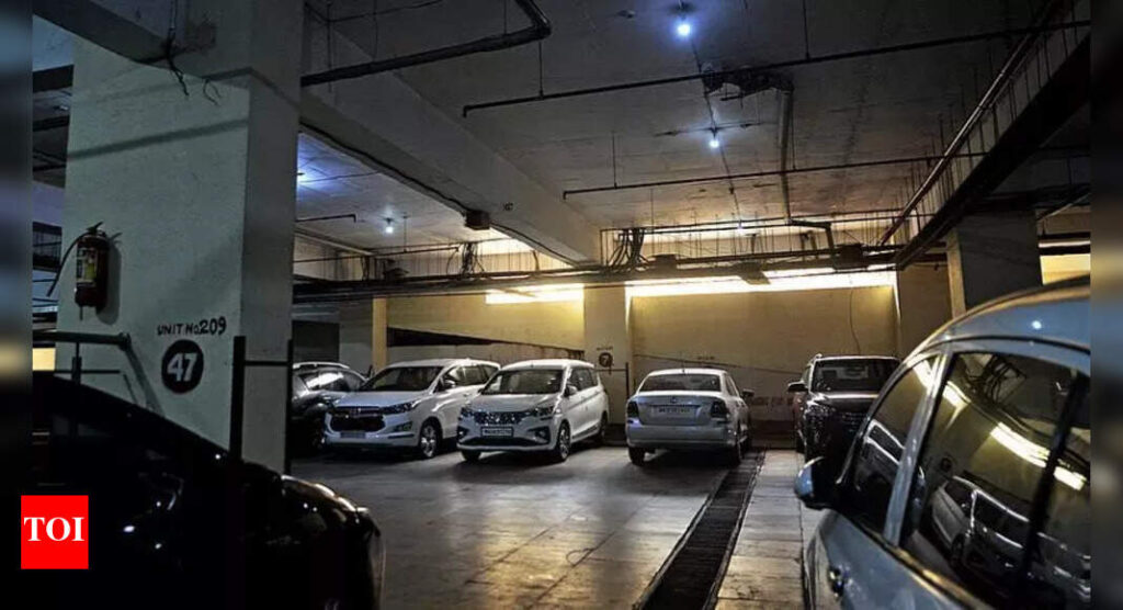 Till contractor hired, plan for free parking at 24 SoBo sites | Mumbai News