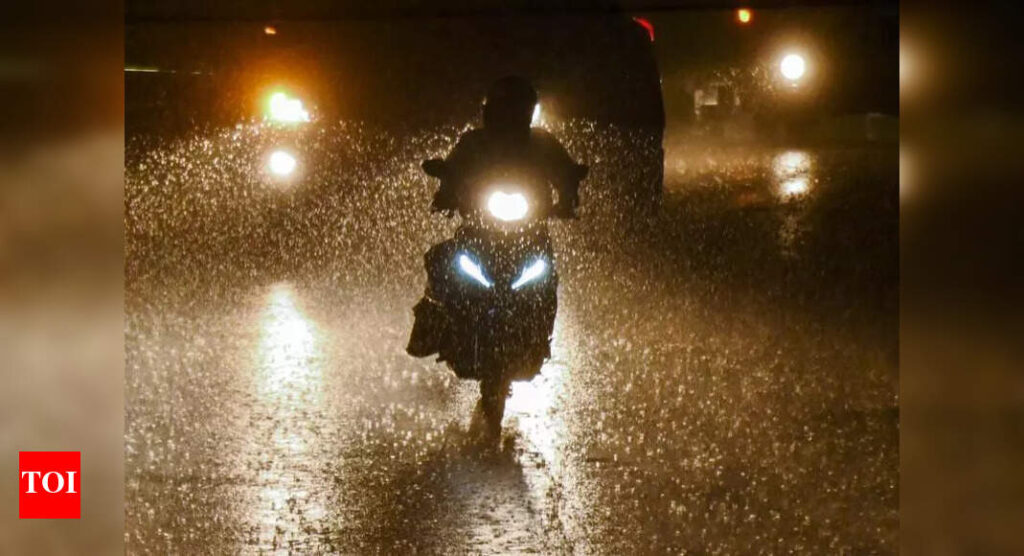 Thunderstorm, warning, rain alert issued for Mumbai | Mumbai News
